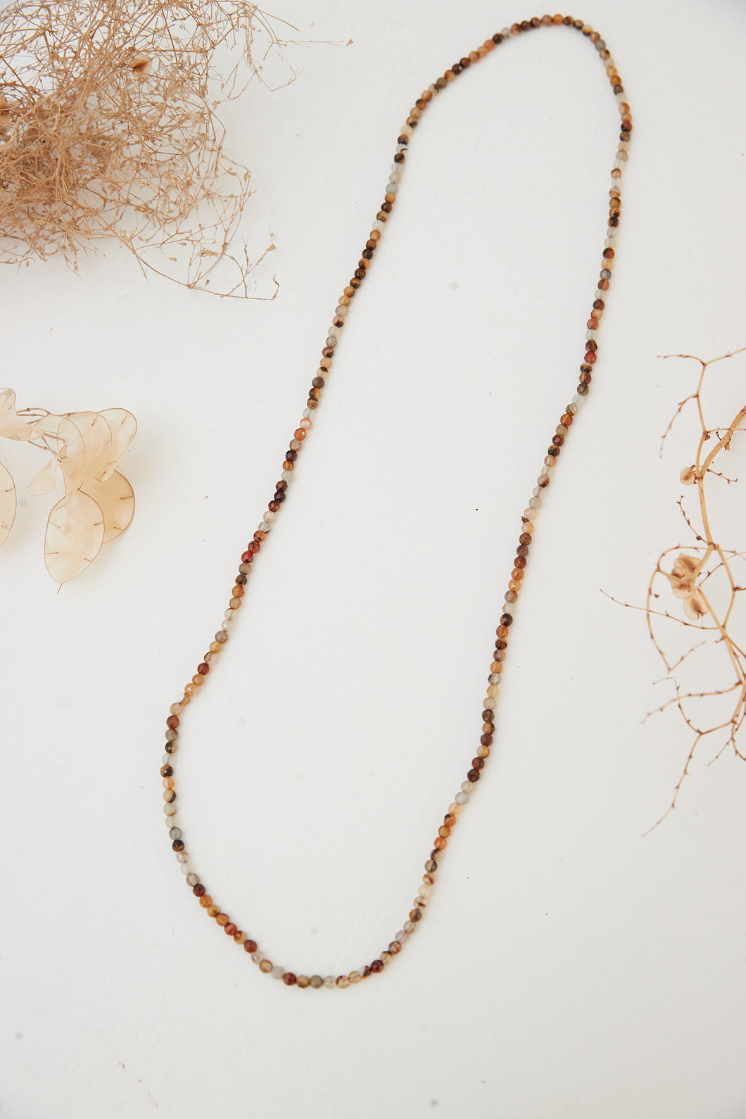 Bead earthy necklace