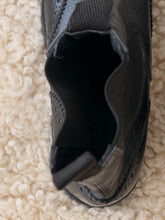 Leather black boots