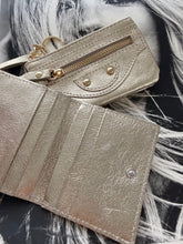 Card holder