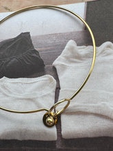 Bangle bracelet