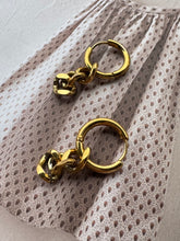 circle earring with thick chain