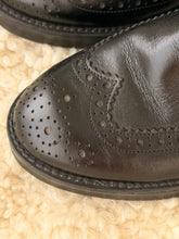 Leather black boots