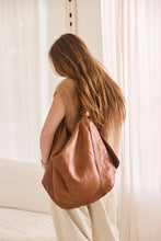 Leather large bag with long handle
