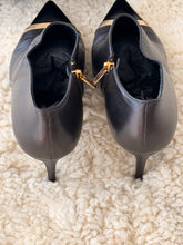 Yves saint Laurent leather boots