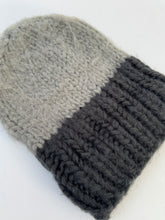 knitted two tones beanie