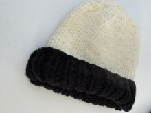knitted two tones beanie
