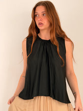 mamapapa - Mole flowy sleeveless top