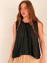 mamapapa - Mole flowy sleeveless top