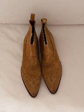 suede Tan boots