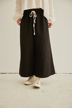 Nowra pants