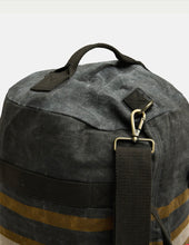 Pony rider - road Tripper Duffle Bag | Black