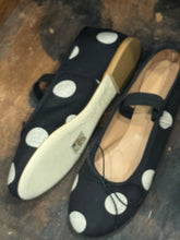 anniel - black ballerina polka dots