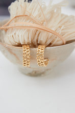 Large chain earrings
