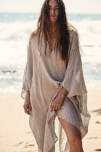 Davina kaftan