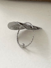 Gold heart ring