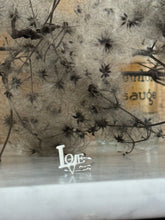 Love ring