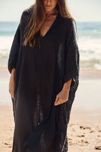 Davina kaftan