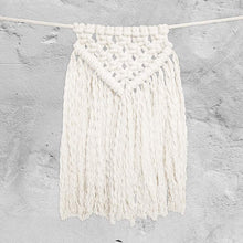 numero74 - macrame garland