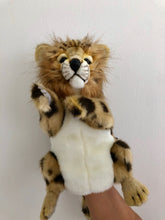 Hansa puppet cheetah
