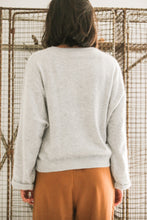 Image - Grey jumper
