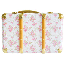 Vintage style carry case