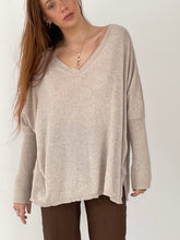 V-neck beige jumper