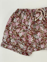 Mocha floral baby short
