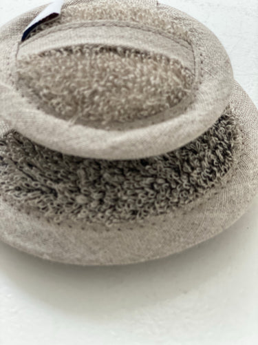 Linen face sponge