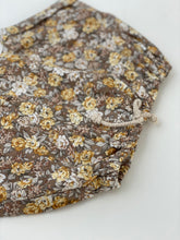 Mocha floral baby short