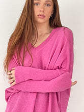 V-neck fushia jumper