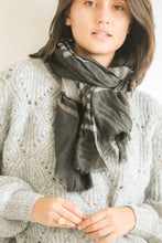 Wool stripes scarf