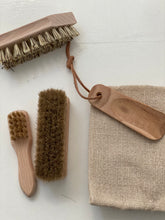 Shoe care essentials Kit