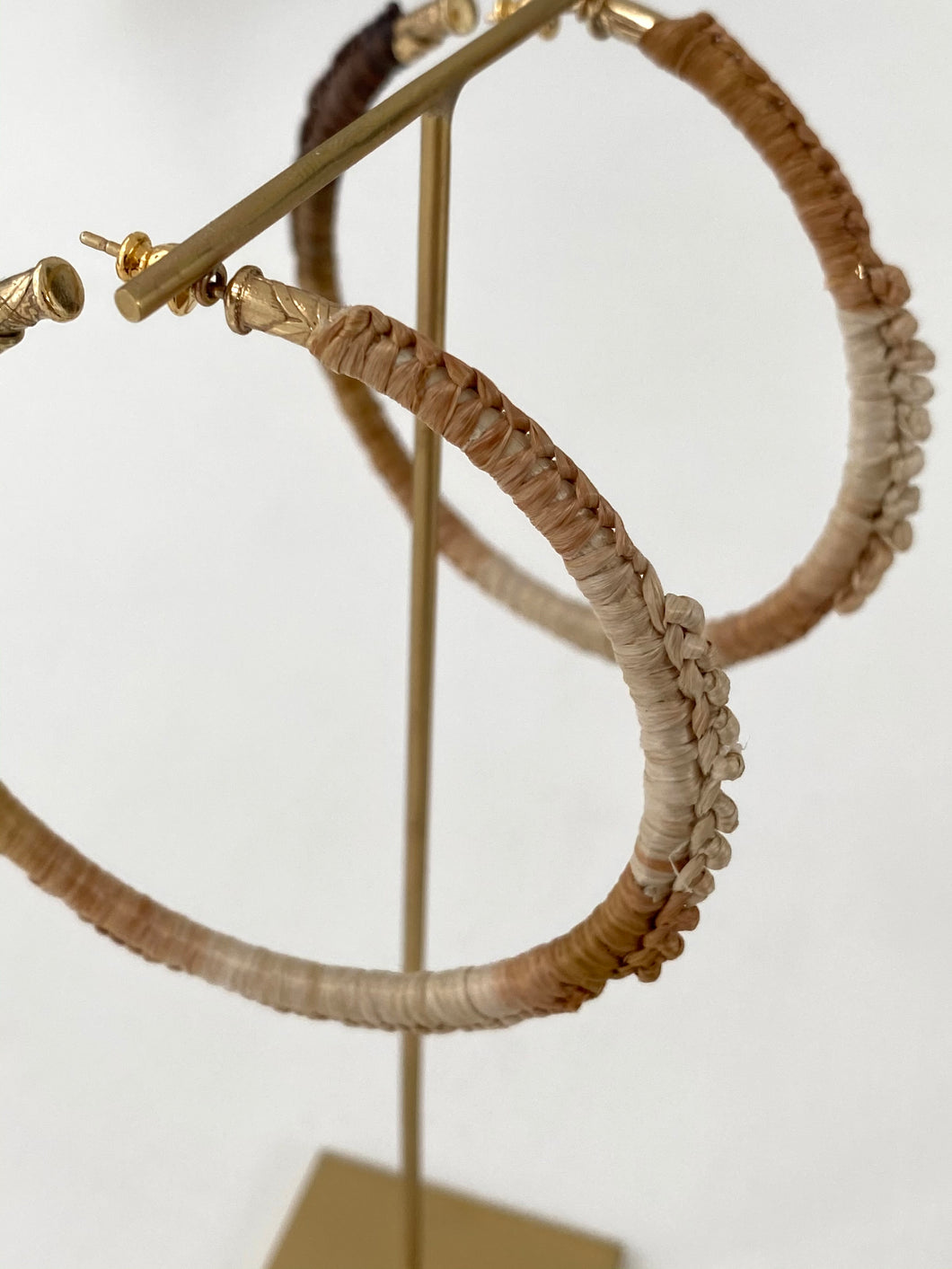 Gas Bijoux Maori raffia hoops earrings