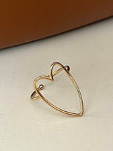 Gold heart ring