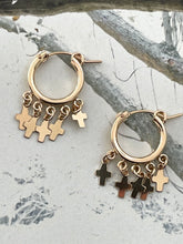 Elvis et moi ZEUS cross earring