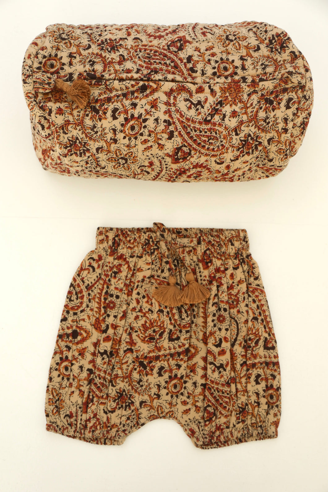 Floral bloomer