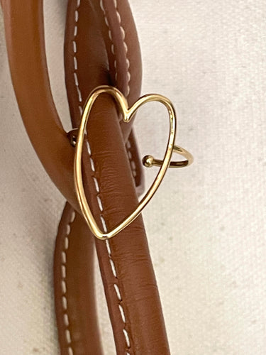 Gold heart ring
