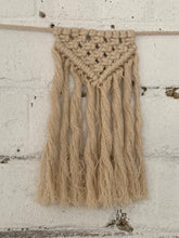 numero74 - macrame garland