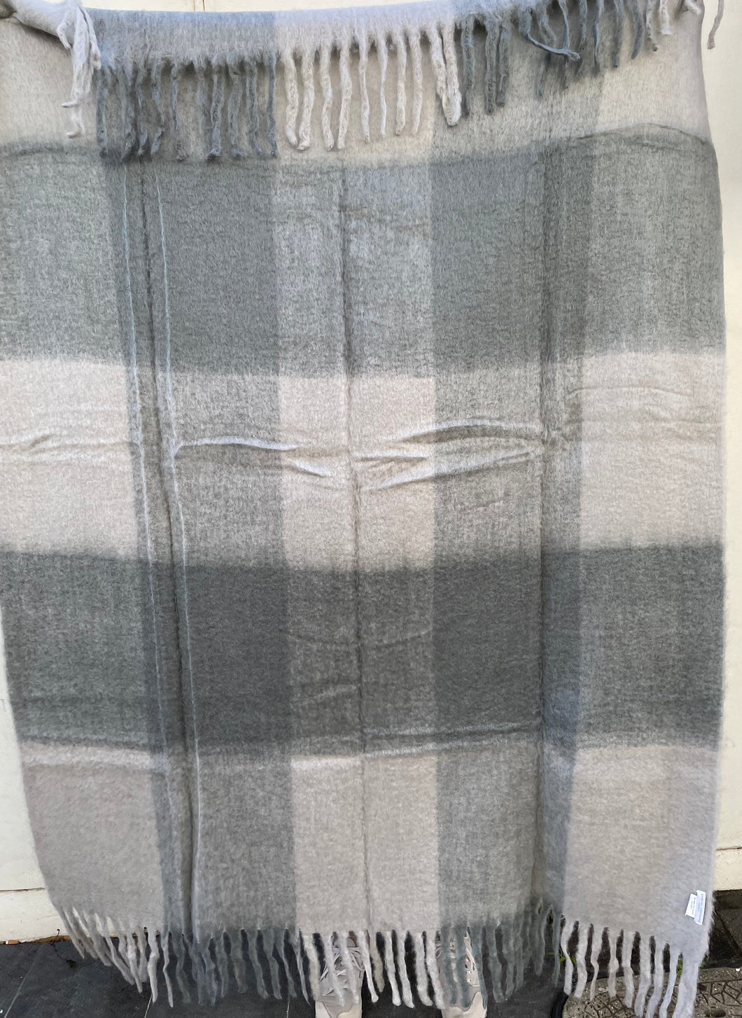 Throw/Blanket grey