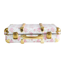 Vintage style carry case