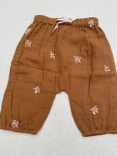 Embroderie camel sarouel