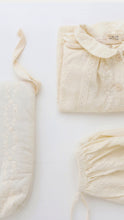 Broderie toiletery bag