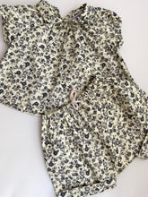 Baby floral short