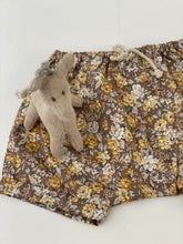Mocha floral baby short