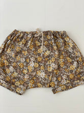 Mocha floral baby short