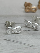 Infinity small earrings