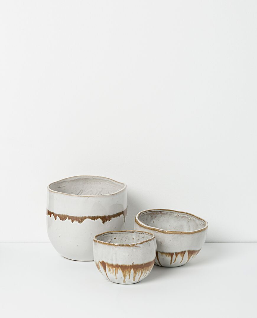 Ceramic bowls