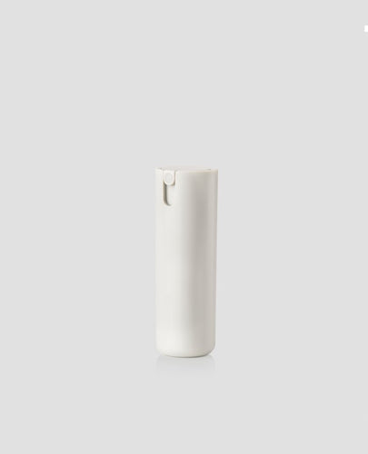 Single grey hand spray
